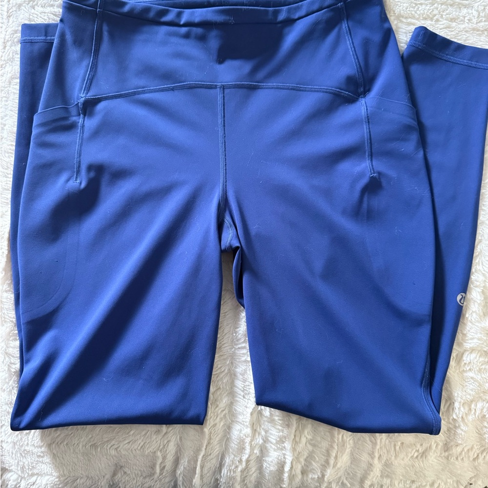 Lululemon Swift Speed High-Rise Tight 28” 
Size:10